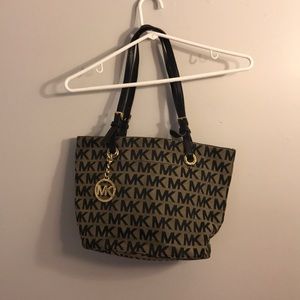 Michael Kors purse